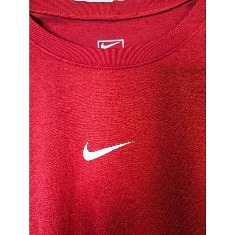 Nike sleeveless athletic shirt. Size M. - Picture 3 of 7